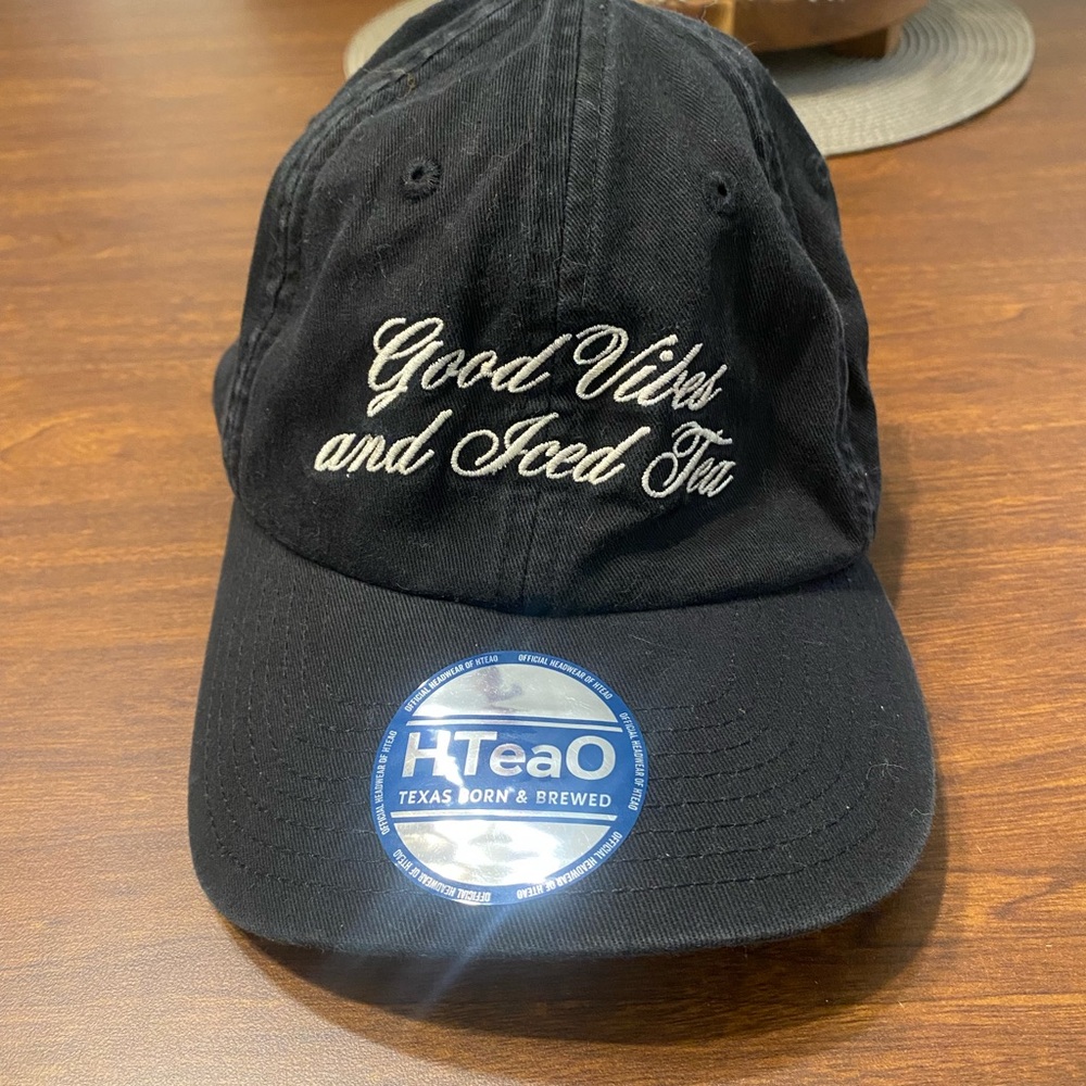 Black Baseball Cap